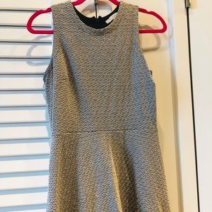 Loft Black & White Pattern Dress- Size 4